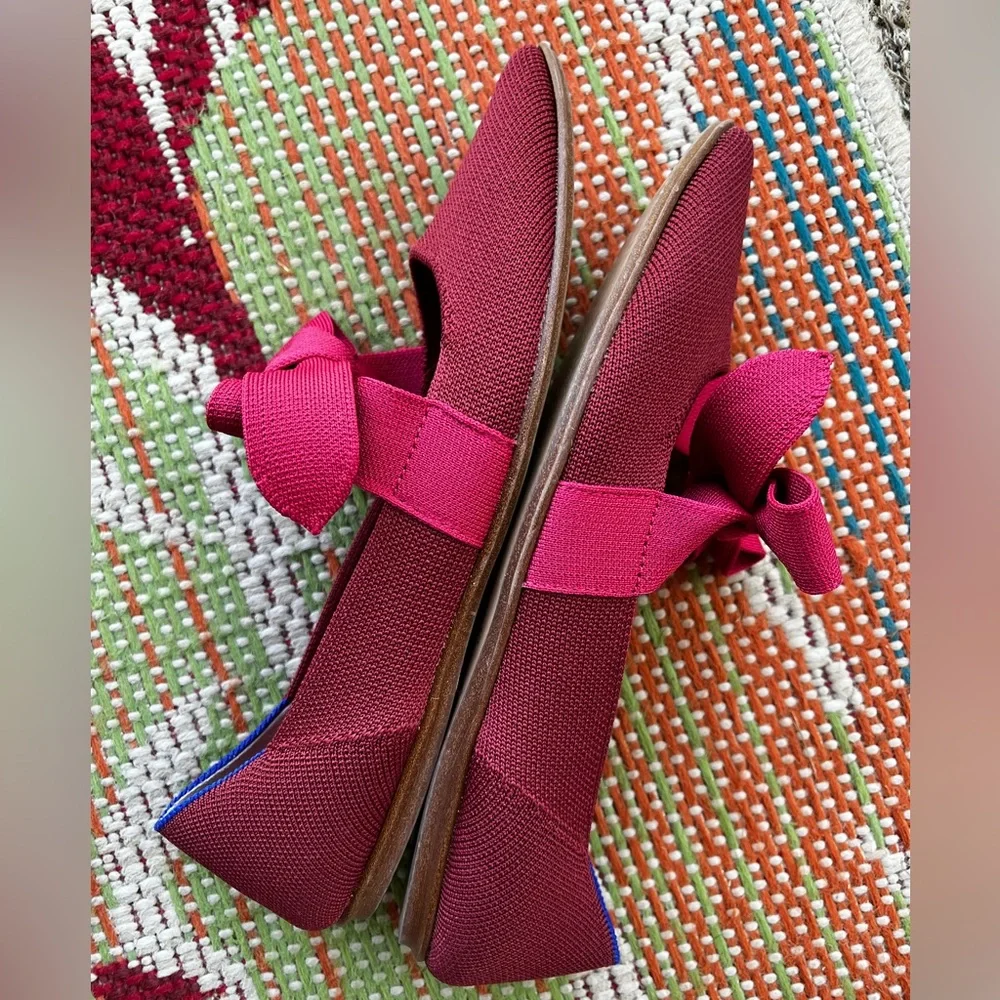 ❌ SOLD ❌ ♥️ Rothy's ♥️
Cinnamon Mary Jane
VGUC 
Size 8 - Picture 4 of 6